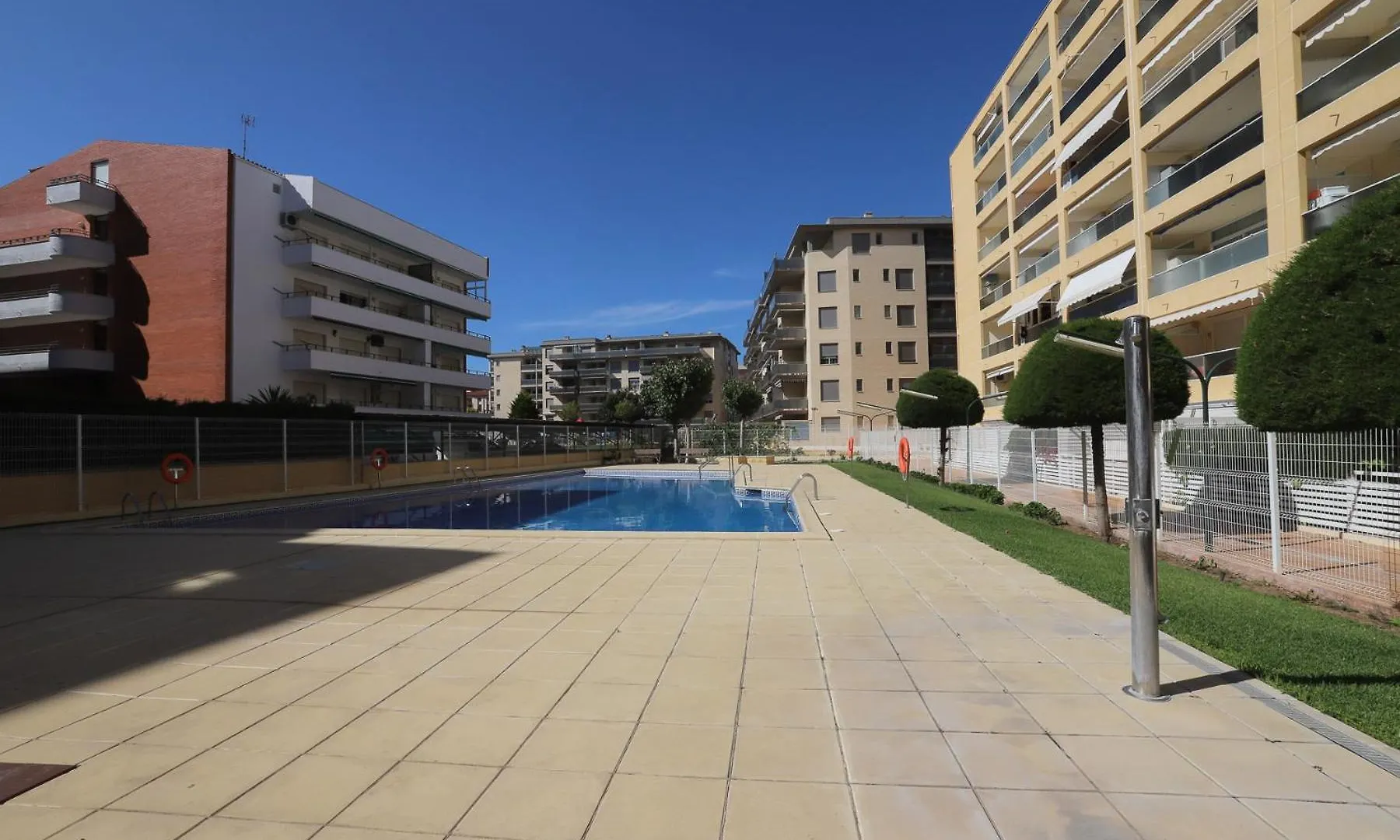Apartament Differentflats Aquario La Pineda